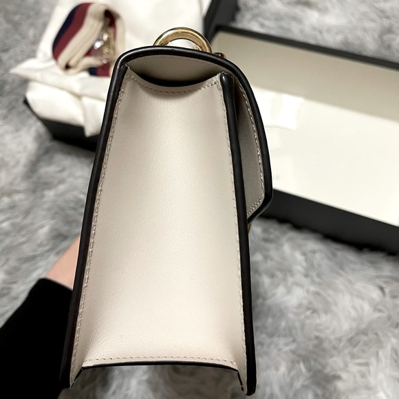 Gucci Sylvie Leather Mini Chain Bag - Picture 14 of 15